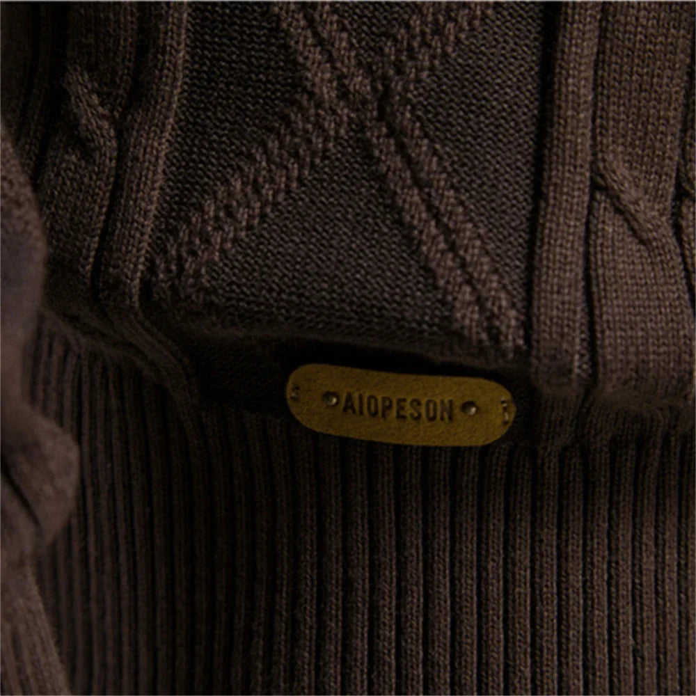 Averly | Cardigan met Knopen